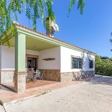 Stunning In With Kitchen Holiday home *
